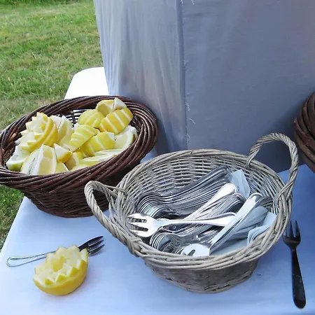 Chateau De Cheronne Oda ve Kahvaltı Tuffé