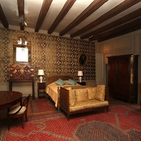 ベッド・アンド・ブレックファスト Chateau De Cheronne