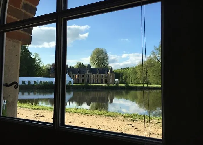 Couette-café Château De Cheronne *