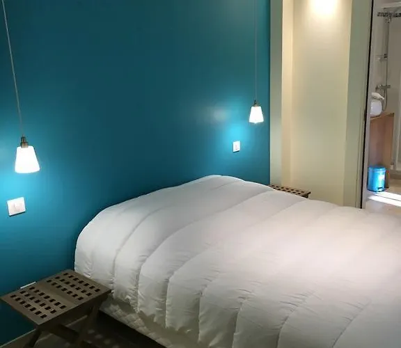 Château De Cheronne Tuffé