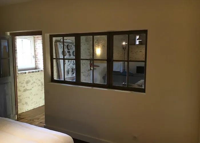 Château De Cheronne *