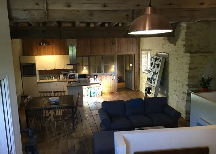 Château De Cheronne