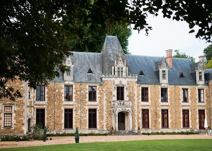 Couette-café Château De Cheronne Tuffé