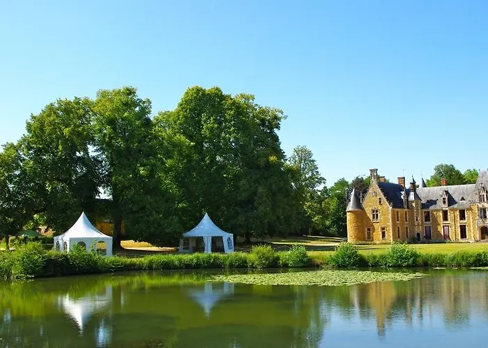 Château De Cheronne Couette-café *