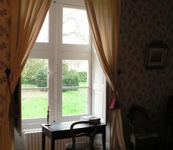 Couette-café Château De Cheronne