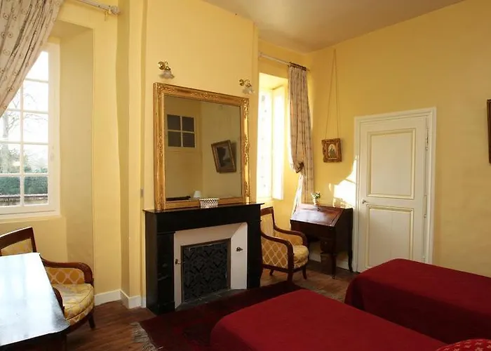 Château De Cheronne Couette-café *